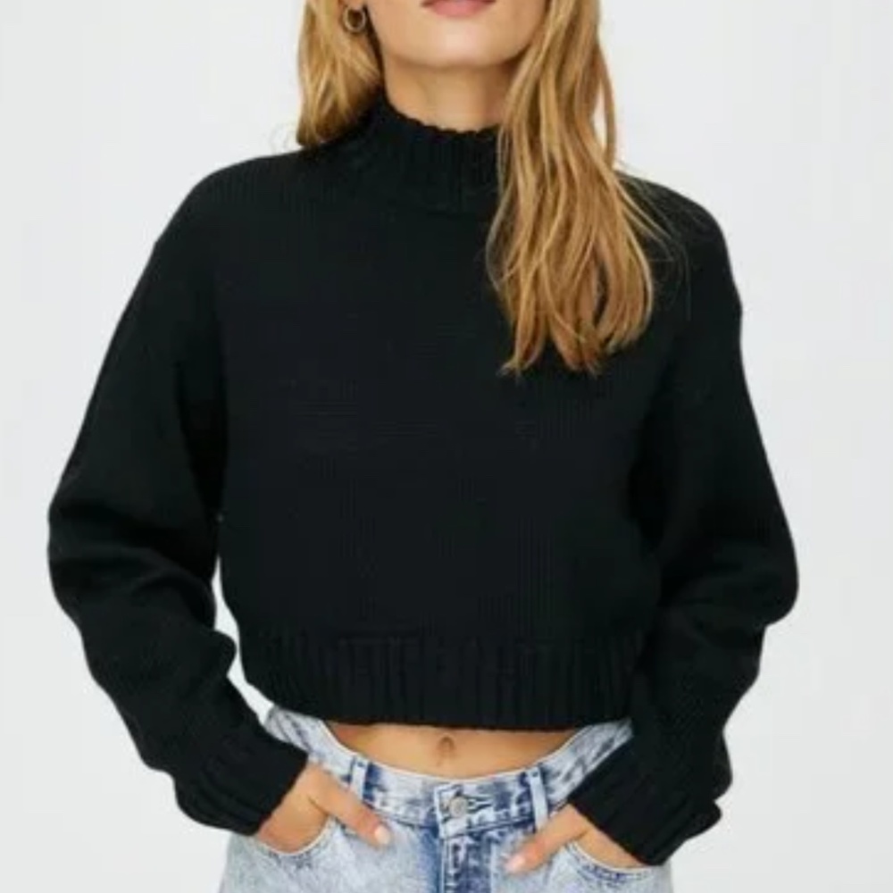 Wilfred Black Crew Neck Sweater